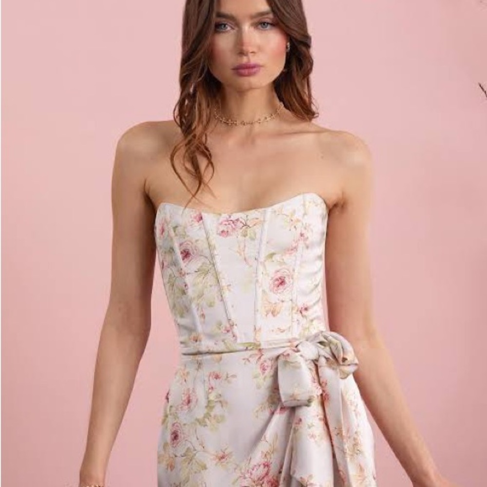 V. Chapman Strapless Floral Dress in Cream and Pink - Picture 3 of 7
